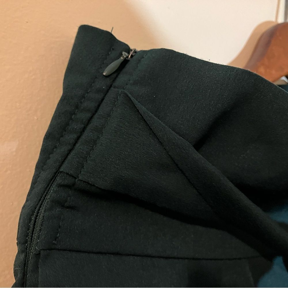 SHEIN wide leg trousers, green, size medium, excellent condition - Picture 4 of 4